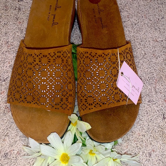 Mila Paoli Shoes - 🆕Mila Paoli ITALIAN LEATHER Slide Sandals Sz 9